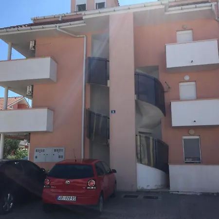 Apartment Povljana Povljana