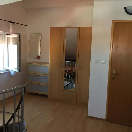 Apartmán Apartment Povljana